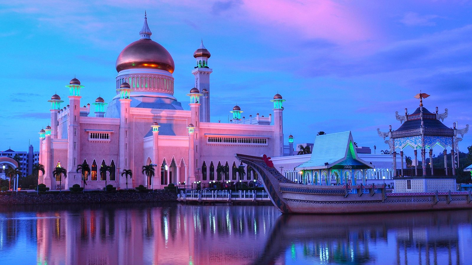 Brunei 2.jpg Brunei 2.jpg